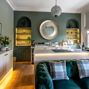  Apartment The Grand At Dukes Townhouse United Kingdom